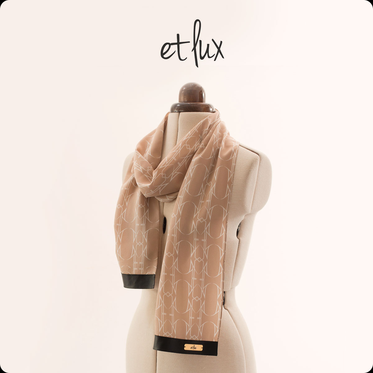 Et Lux scarf
